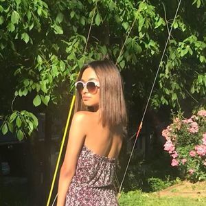 Meet your Posher, Sonia